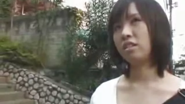 Ít vàng trừng phạt,  ...