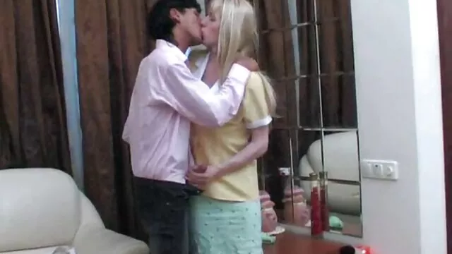 Ana rơi vào phim jav ...